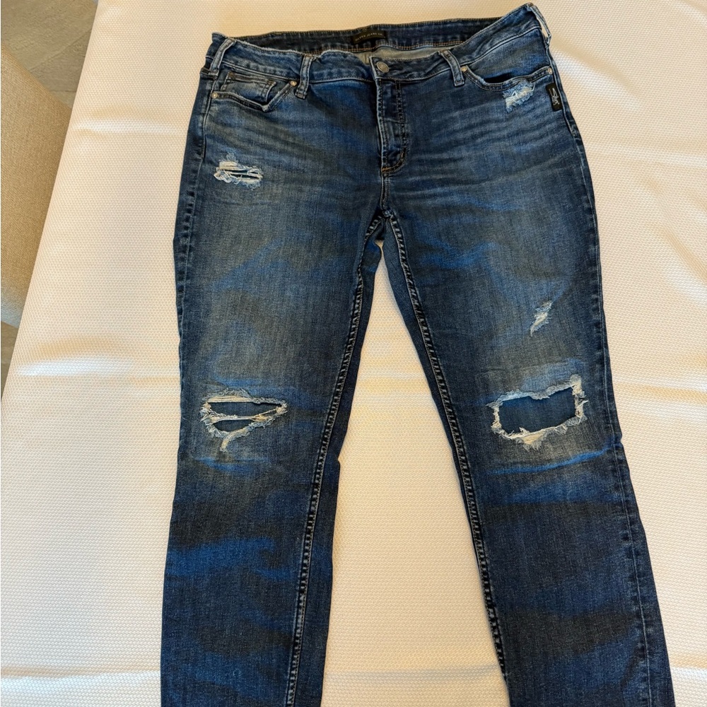 Silver Jeans Women's Distressed Dark Blue Skinny Jeans